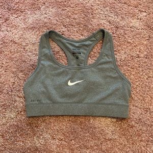 Nike Pro Gray Sports Bra (barely worn) XS